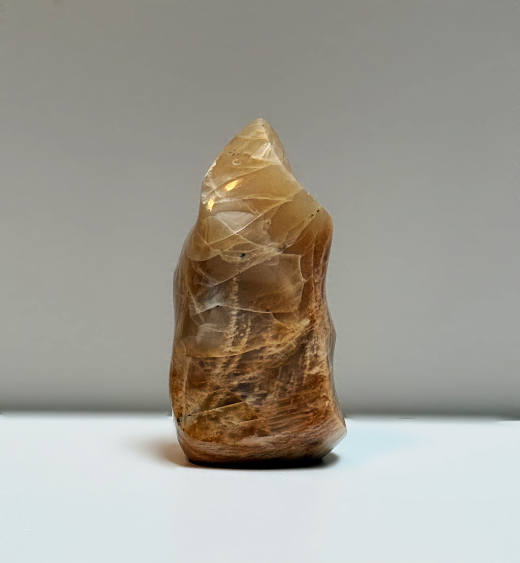 Peach Moonstone Flame