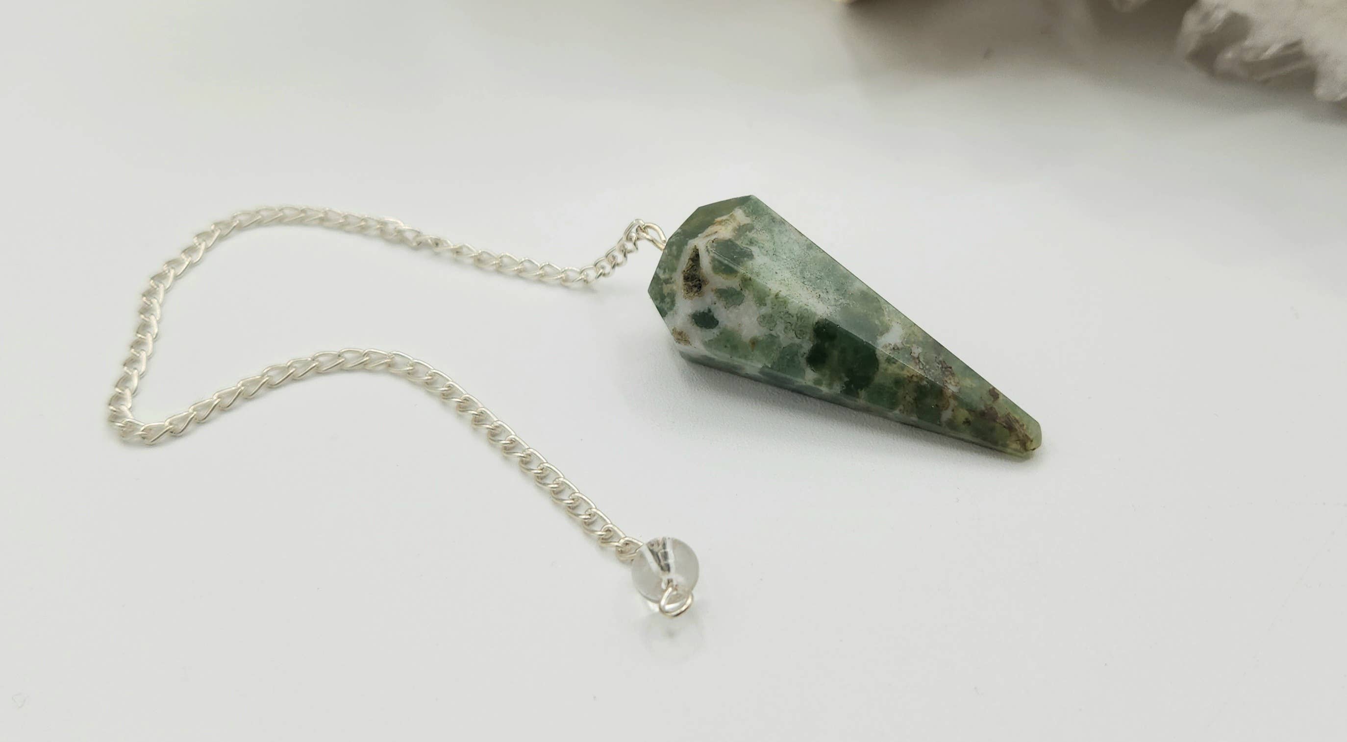 Moss Agate Pendulum w/Silver Plated Chain